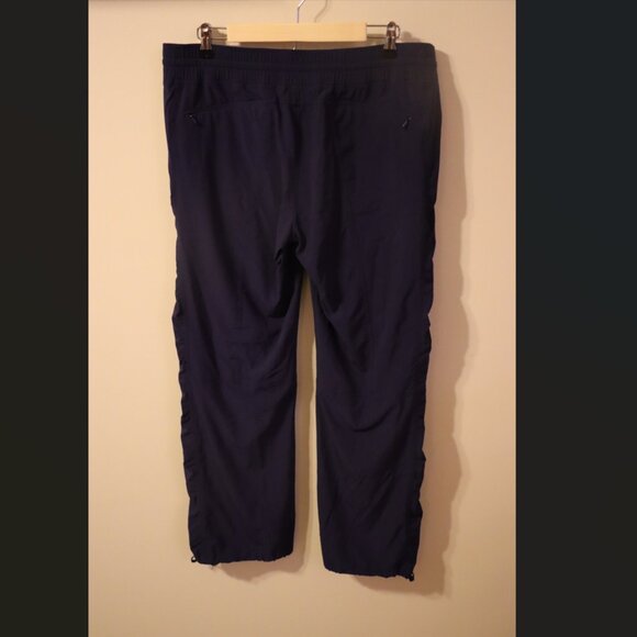 Athleta Light long navy pants, drawstring waist, zipper close side, Size 14 - Picture 2 of 10